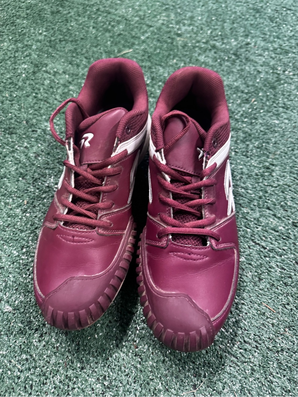 Ringor Flite Metal Cleats with Pitching Toe